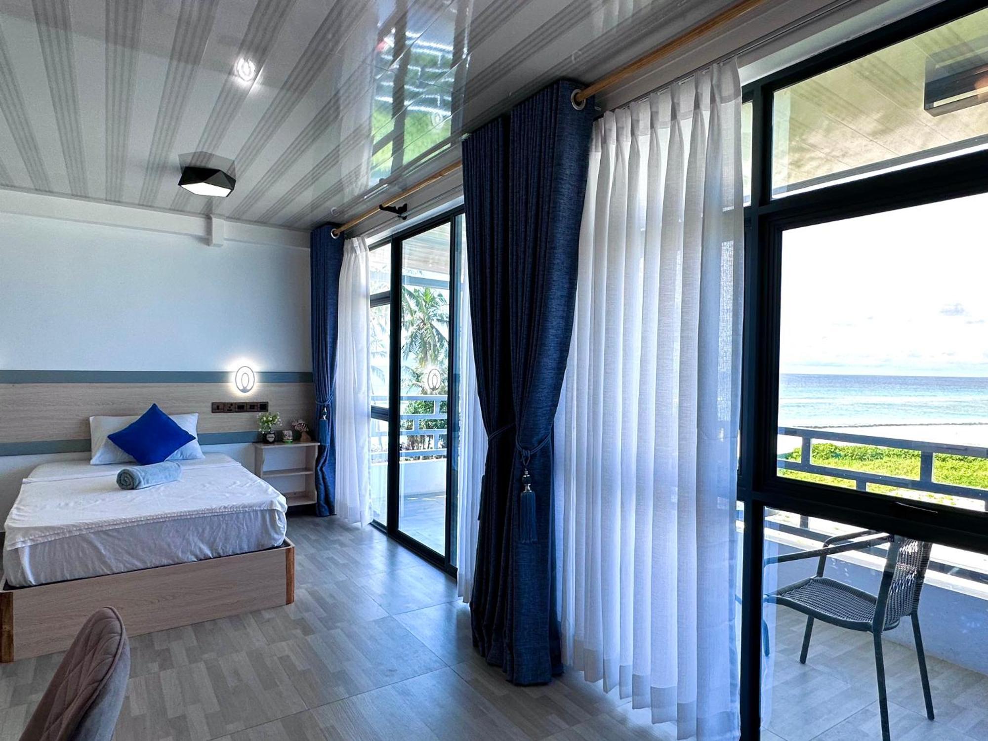 Galaxy Sunrise Sea View Hotell Fulidu Exteriör bild